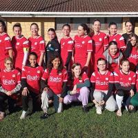 Les filles peuvent découvrir le foot de 5 à .....ans